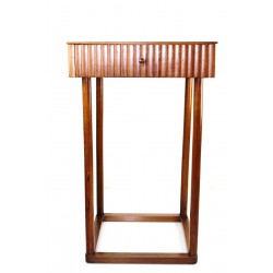 Thonet Vitrinentisch Prutscher zug.